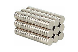 IMÁN PLANCHAS Y BOTÓN